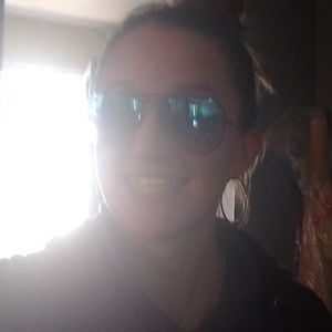 Meet your Posher, Elisabeth